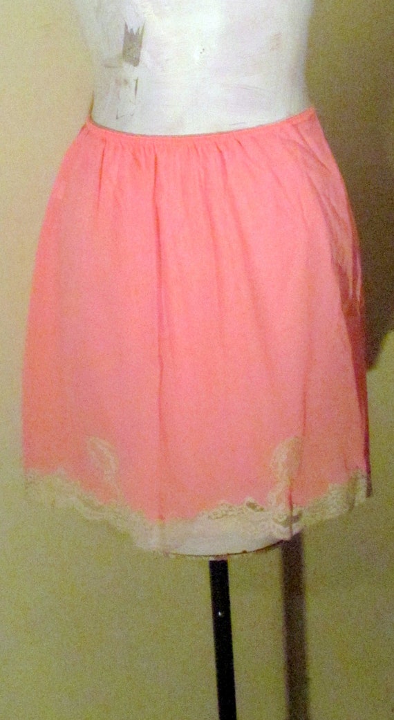 Bright PINK Lace MINI Half Slip