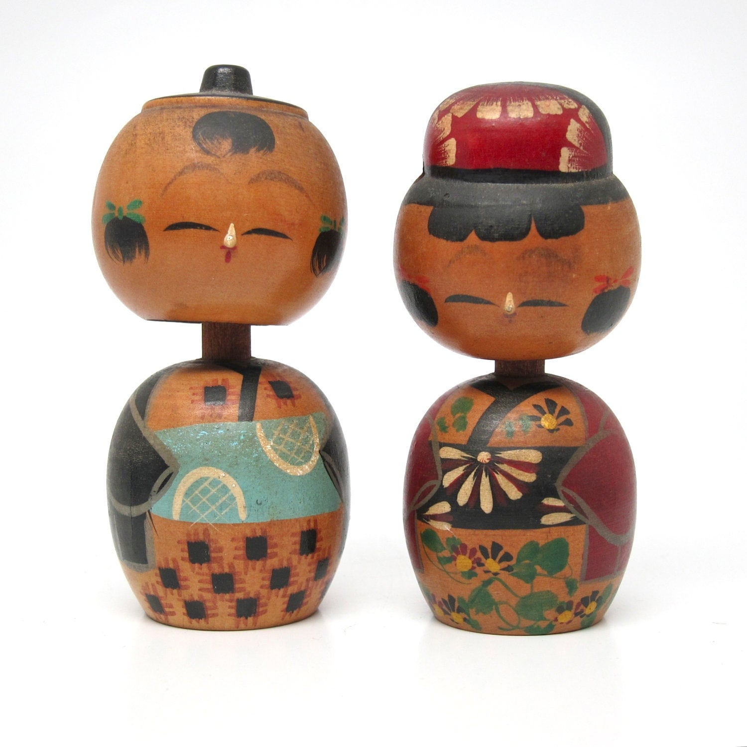 wooden japanese kokeshi dolls