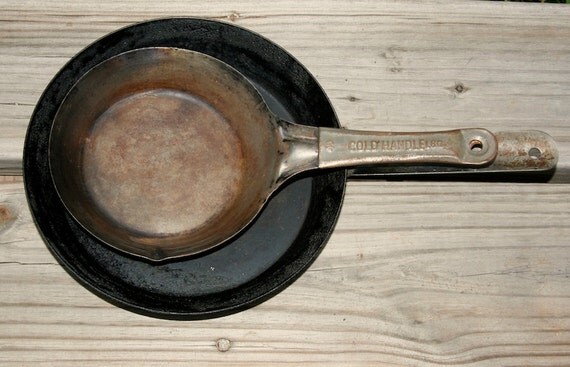 Skillets, The - Both Sides Now Skillets, The - Both Sides Now