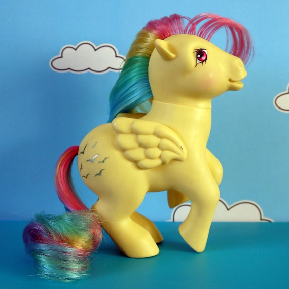 My Little Pony G1 Skydancer Rainbow Pony Hoof Dated 1983