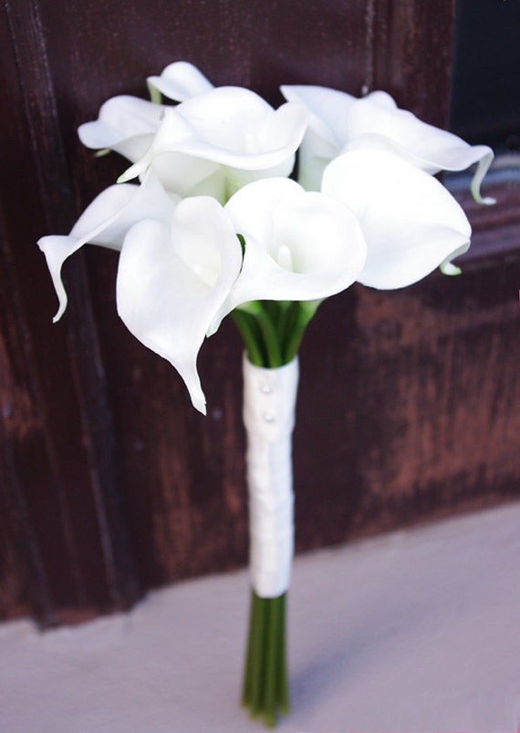 Silk Wedding Bouquet with Calla Lilies Natural Touch Off