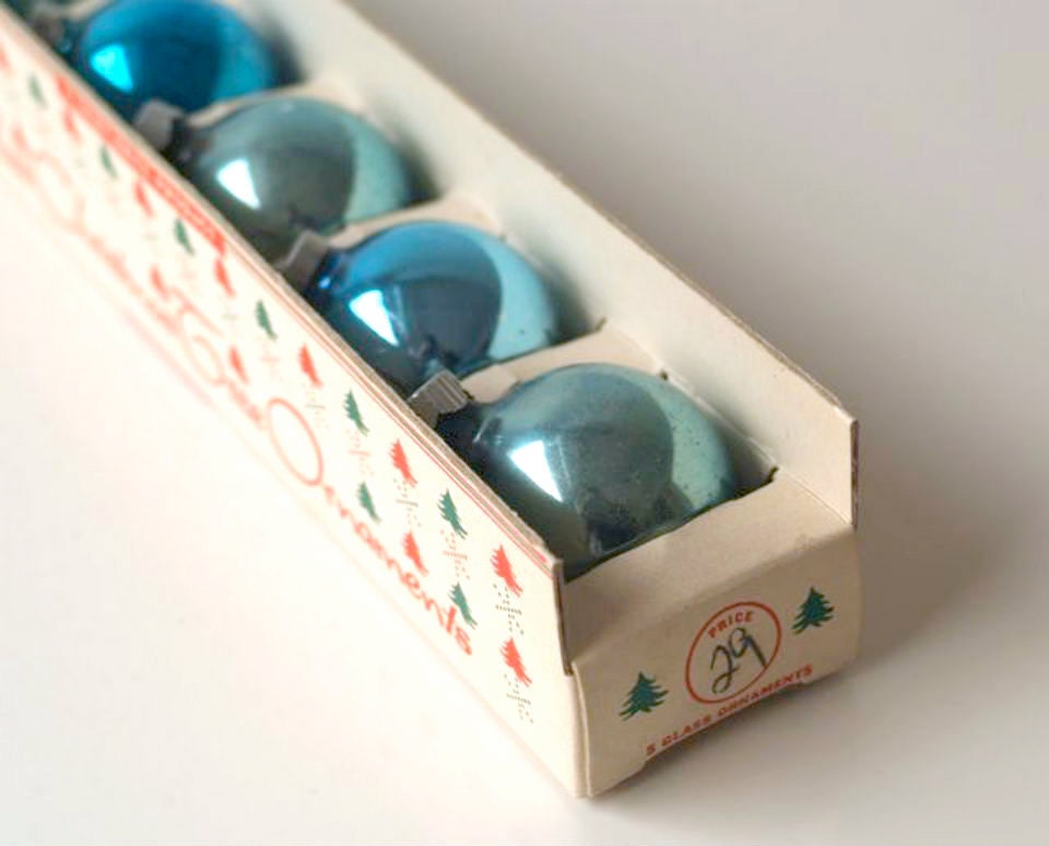 Vintage Shiny Brite Ornaments In Original Box