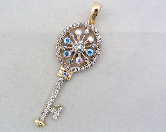 Rhinestone Skeleton Key with Clove Shape Top Pendant Gold-tone