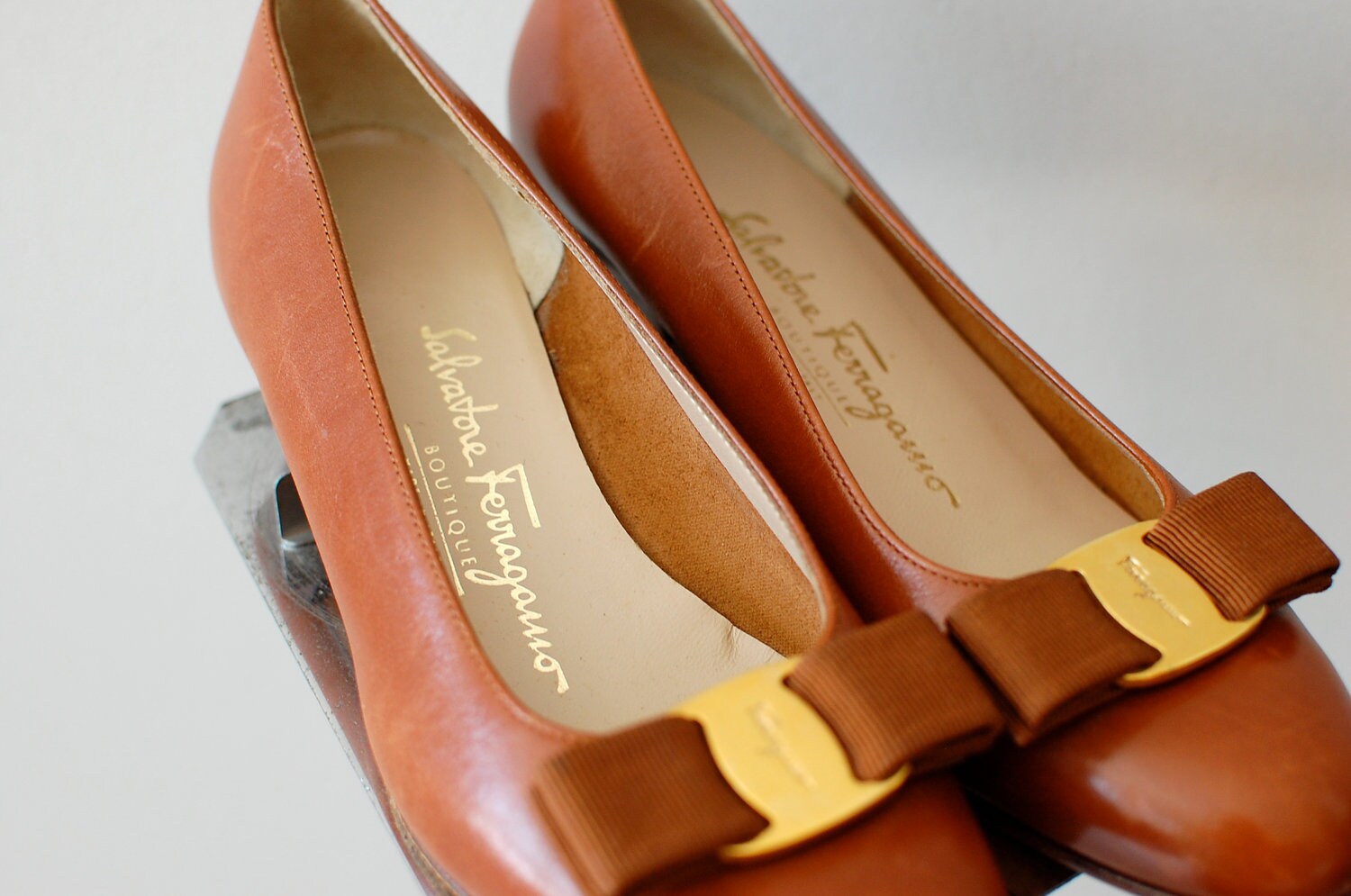 ferragamo vara flats