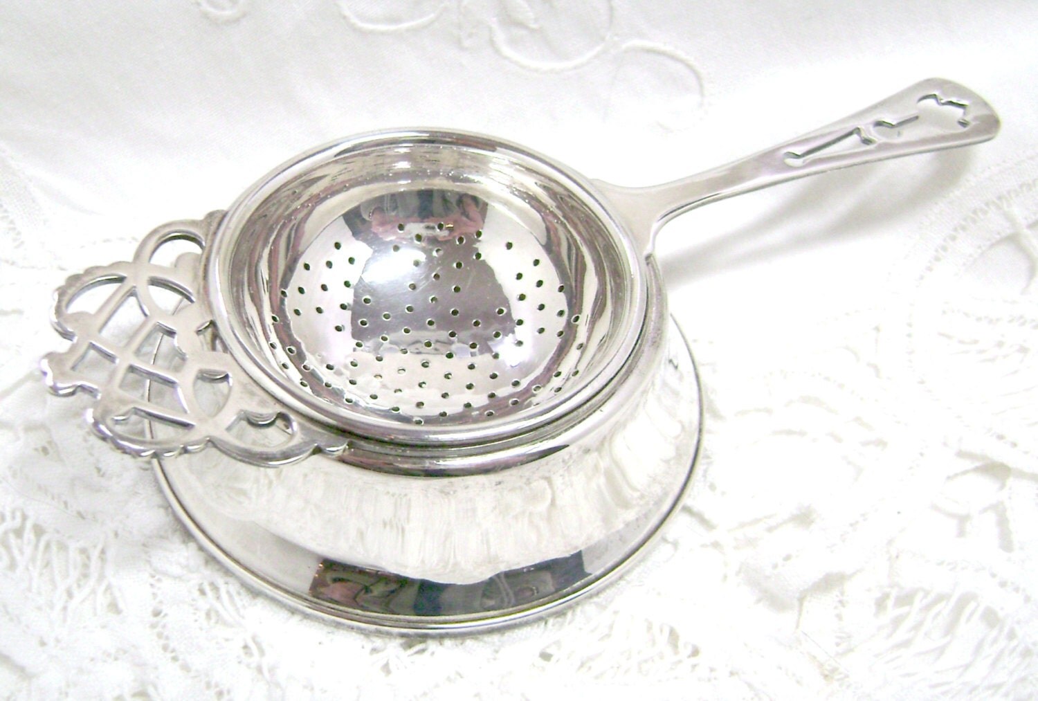 Tea Strainer & Stand Vintage Silver Plate Regis England