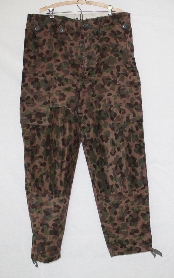 Vintage Austria Army Camouflage Cargo Pants 40 Inch Waist