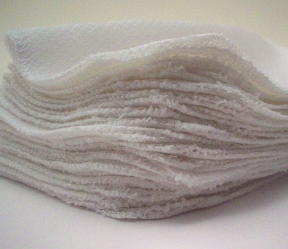 Petite Reusable Wipes - Set of 18 by ManInTheMoonHerbs Petite Reusable Wipes - Set of 18 by ManInTheMoonHerbs