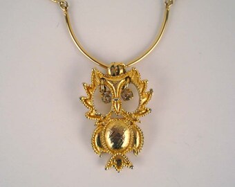 Owl Necklace Vintage 1970s Gold tone Owl Eyes Necklace