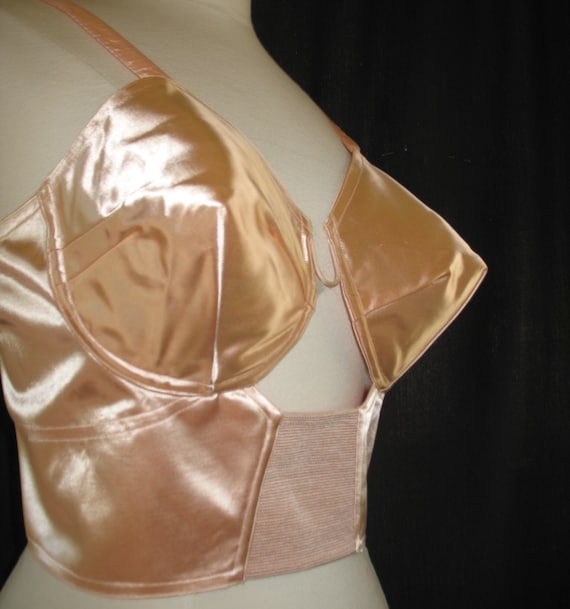 Vintage 1950 S Peach Satin Bullet Bra 42 Bust And Band