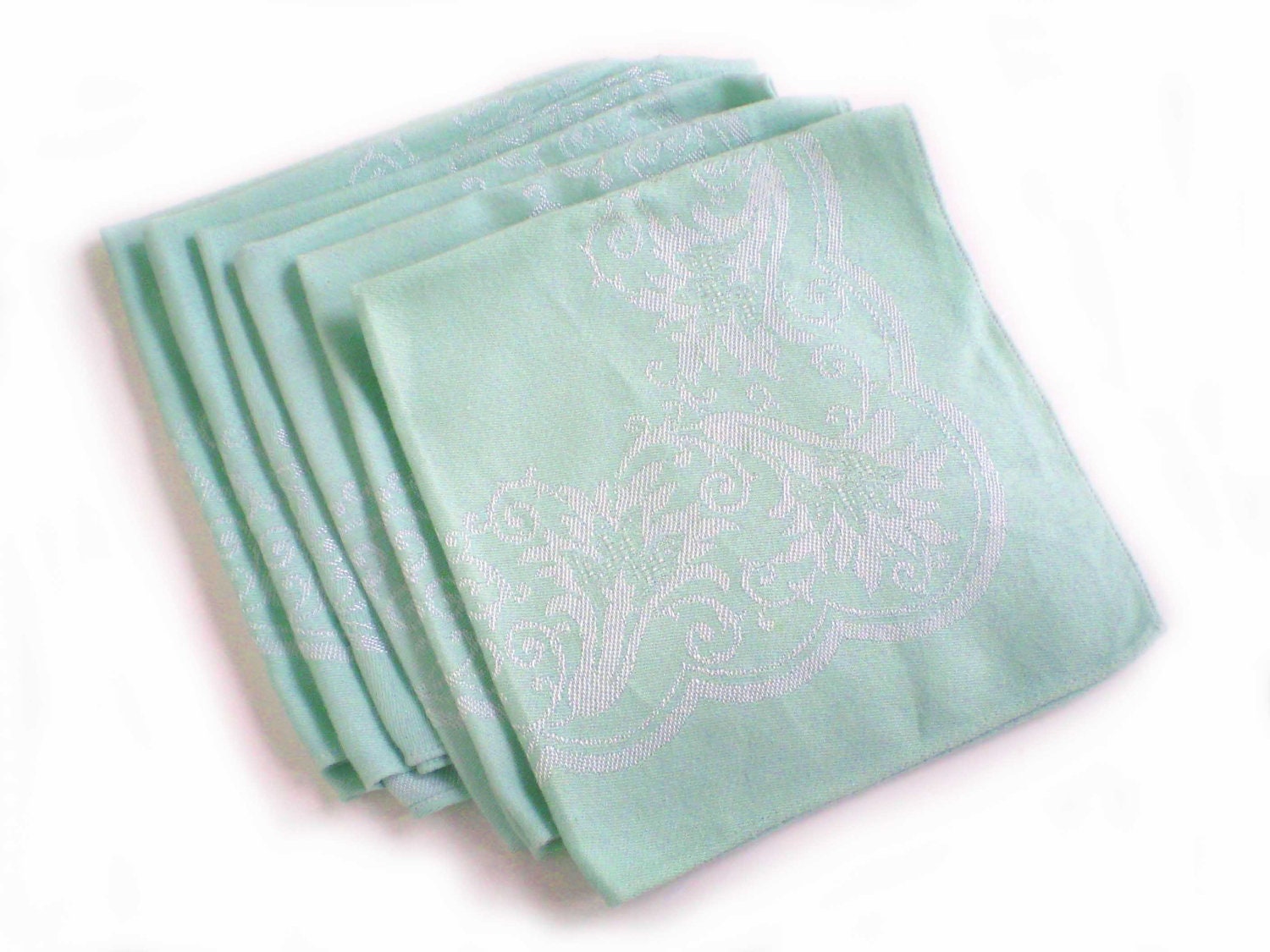 Mint green napkins You searched for: mint green napkins! Etsy is the home to thousands of handmade, vintage, and one-of-a-kind products and gifts related to your search. No matter what you’re looking for or where you are in the world, our global marketplace of sellers can help you .