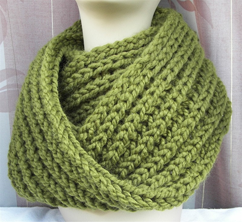 Chunky HAND Knit Scarf in Cilantro Green Rib pattern Machine