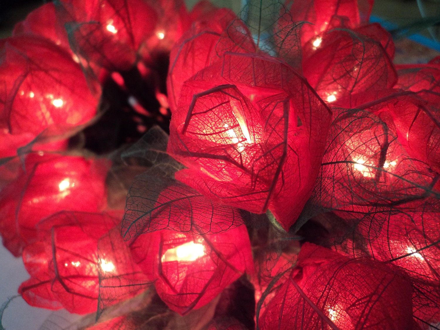 35 Red Rose Flower Fairy Lights 4 metres by LittleThaiTreasures