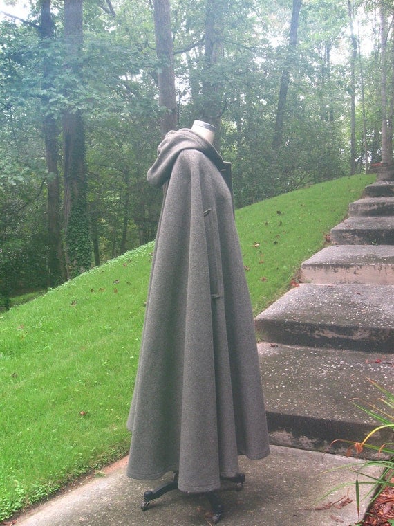 vintage Banana Republic wool cloak cape with hood