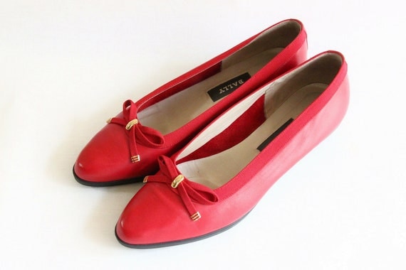 Items similar to Vintage Bally Red Leather Women's Shoes // Size 8.5 ...