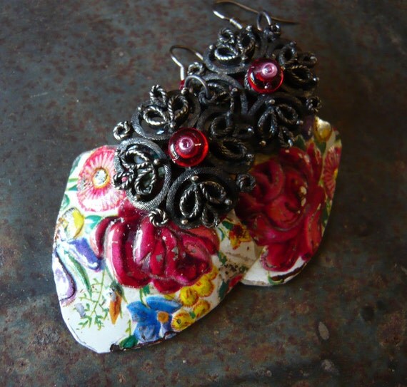 Items similar to Pocket Full of Posies Earrings on Etsy