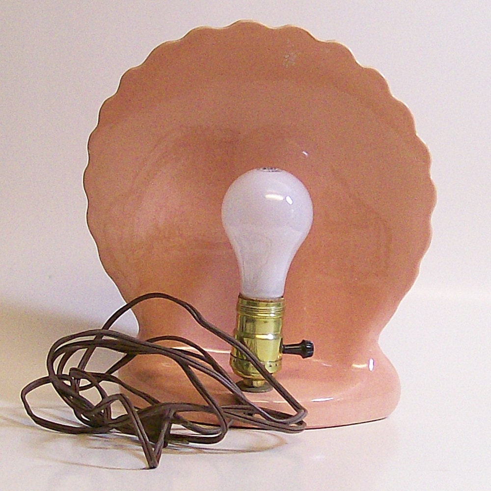 Vintage Ceramic TV Lamp Pink Sea Shell
