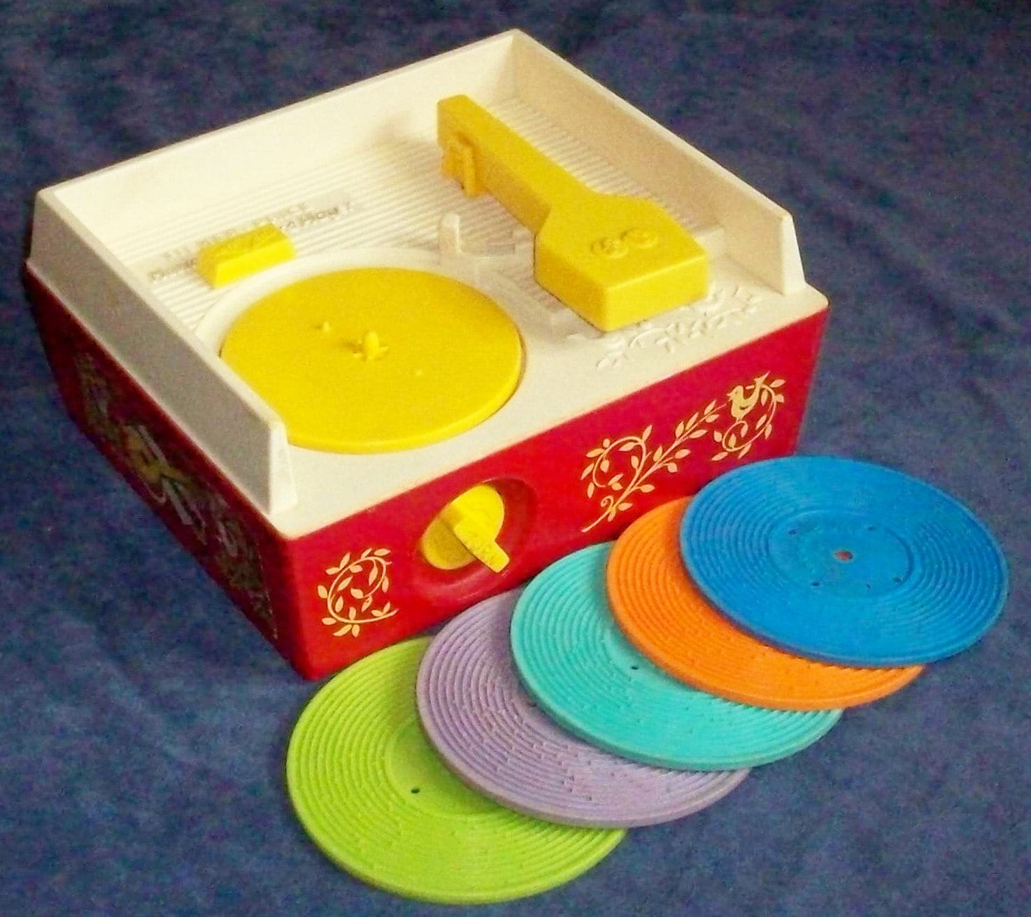 FisherPrice Toy 995 Music Box Record Player with five records