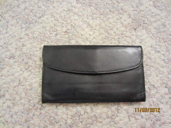 Black Leather Women&#39;s Coach Wallet by drivesmedaisy on Etsy