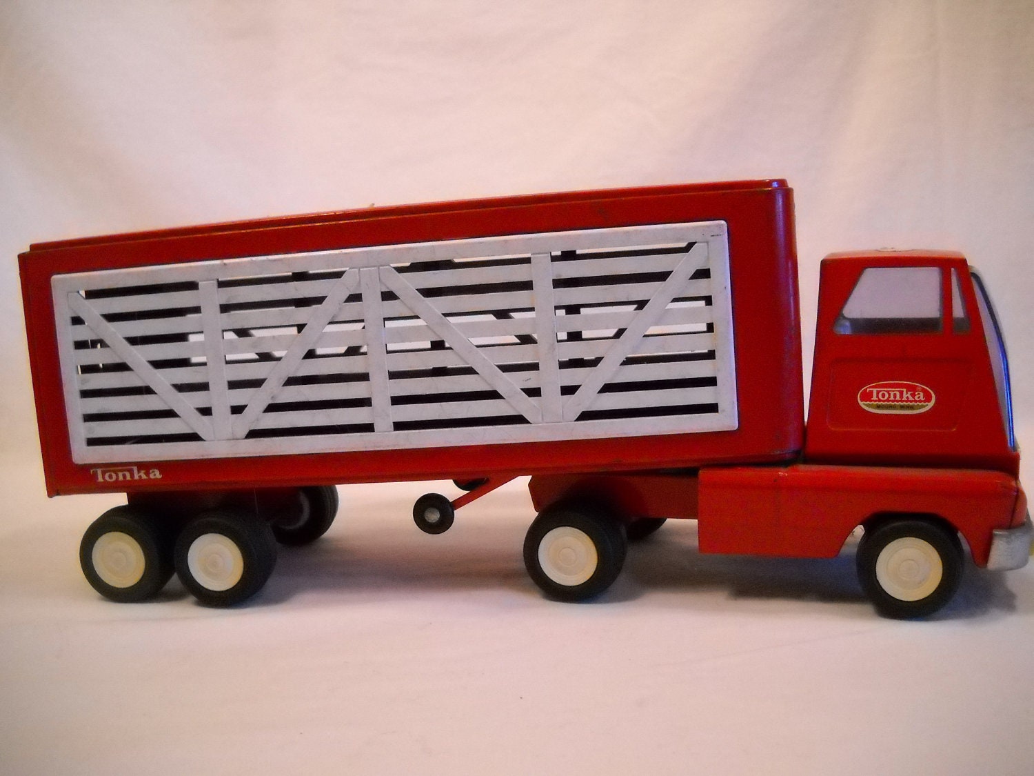 Vintage Tonka Livestock Truck Toy Truck Semi by SeaPillowTreasures