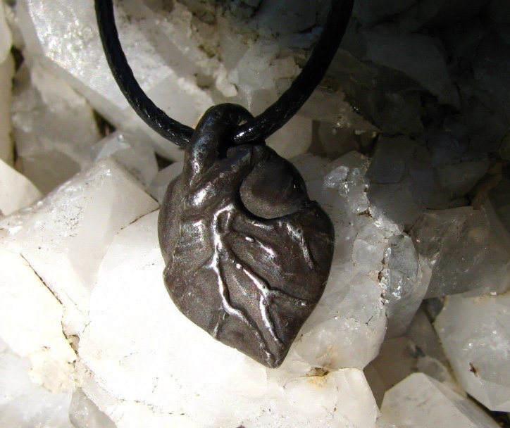 Black Broken Heart Anatomical Heart Jewelry Necklace Pendant