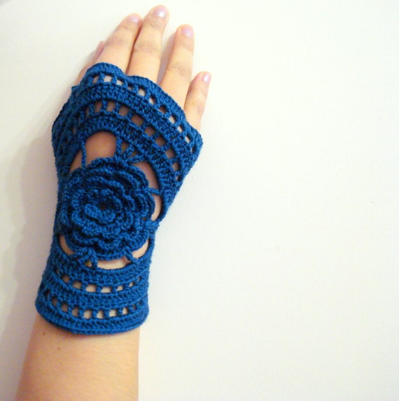 pattern warmer crochet owl hand Winter Crochet warmer mittens   Wrist Crochet Gloves    Fingerless