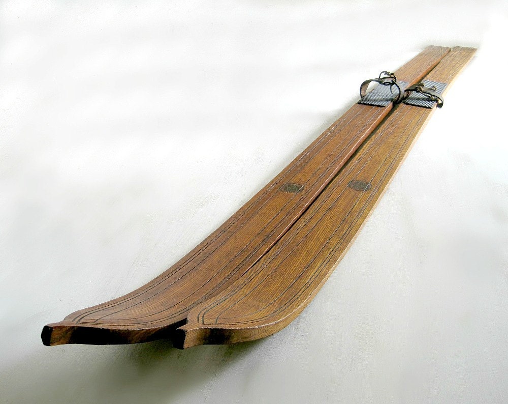 Vintage Wood Snow Skis Ski Lodge Decor