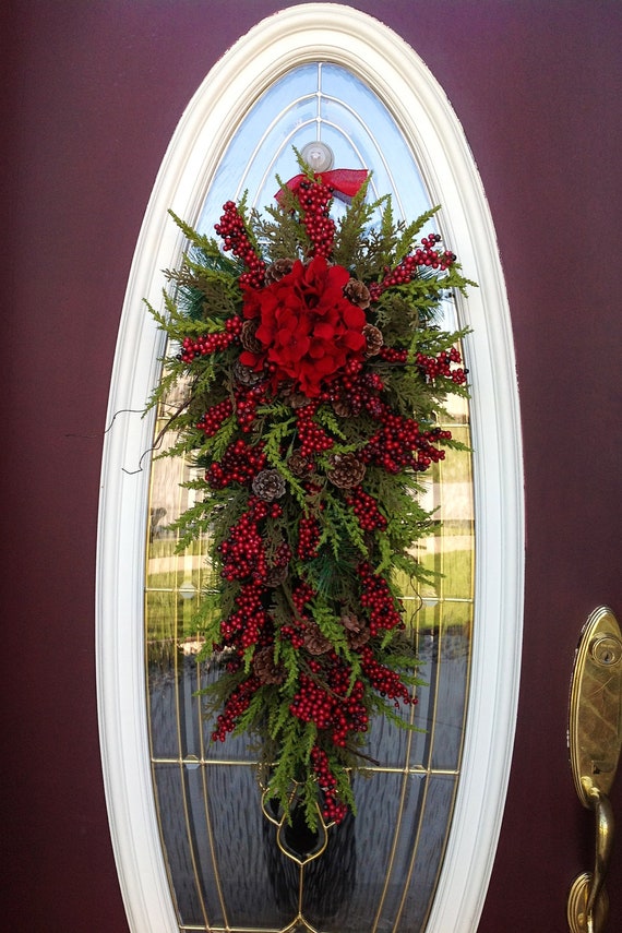 Christmas Wreath Winter Wreath Holiday Vertical Teardrop Swag