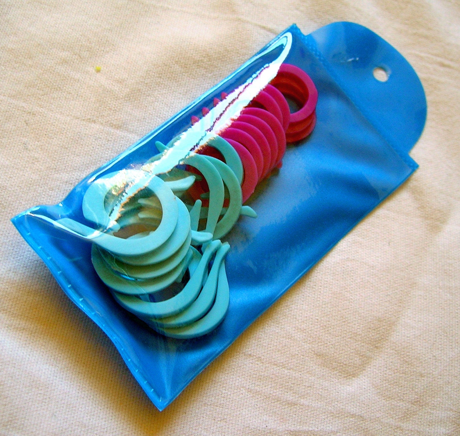 Stitch markers for crochet and knitting. Split Ring Plastic