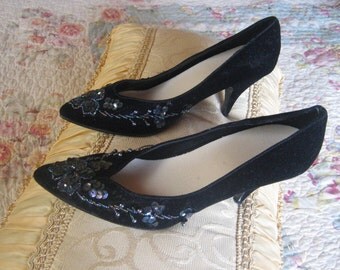 SAle Vintage Velvet Shoes with Iridescent Sequins and Beads