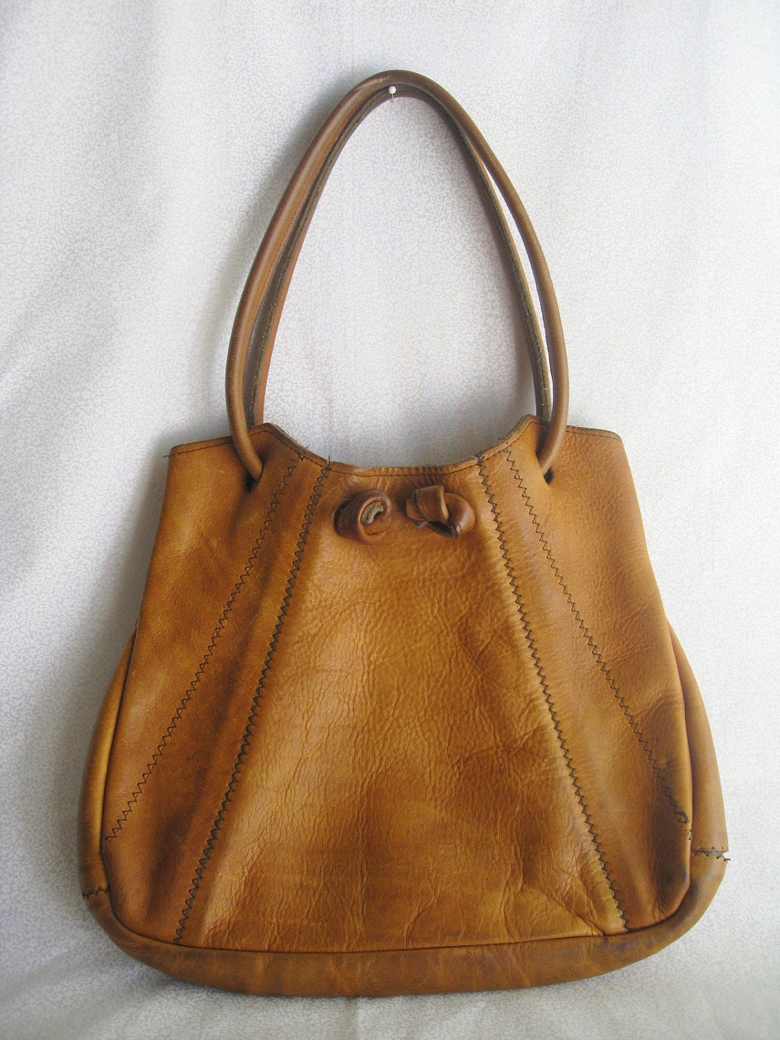Boho leather bag/vintage caramel color leather purse/bohemian