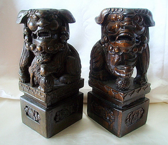 Antique Wood Carving Chinese Foo Dogs Fu Dog Classic Temple