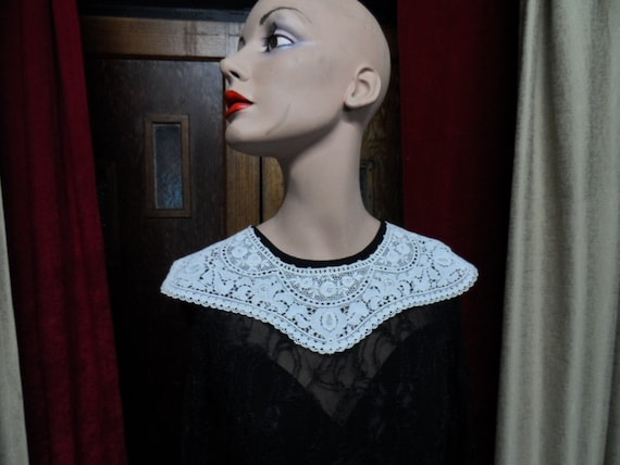 Collar, Selfridges shop girl era in cream lace. by littlecopper steampunk buy now online
