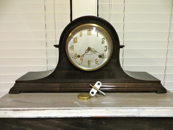 New Haven Tambour Mantel Clock Mahogany Clock Harmonious