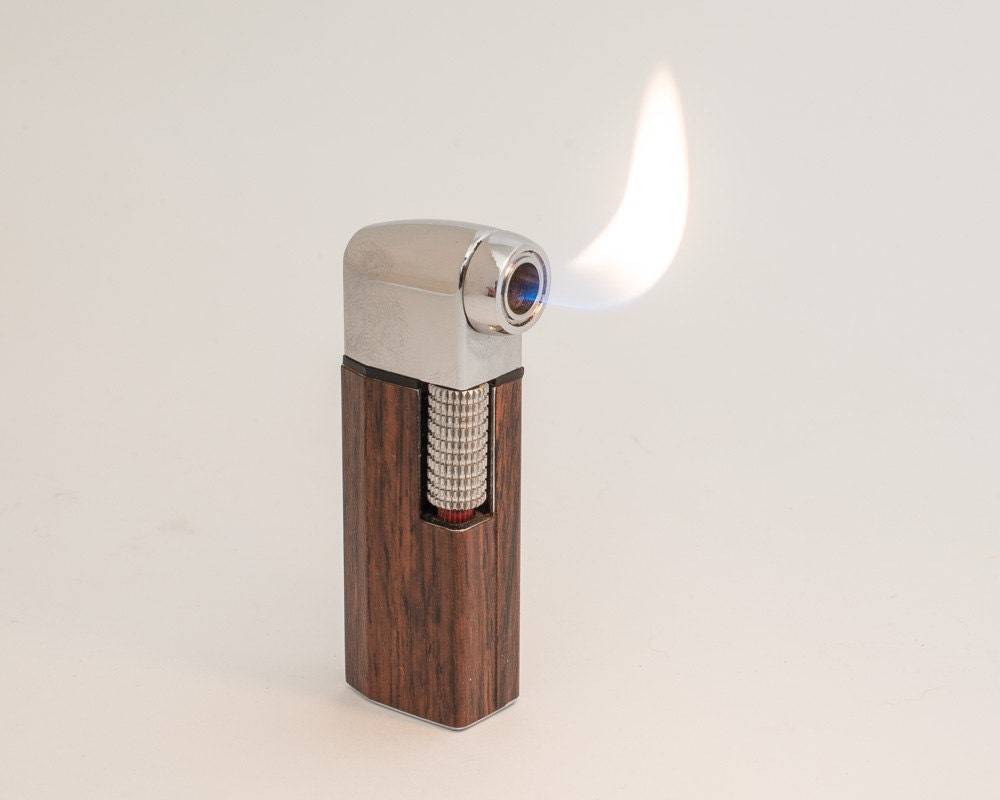 colibri pipe lighter