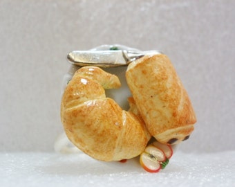Croissant Ring. Polymer Clay.