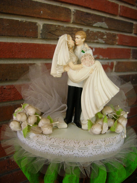 Vintage Wedding Cake Topper Wilton