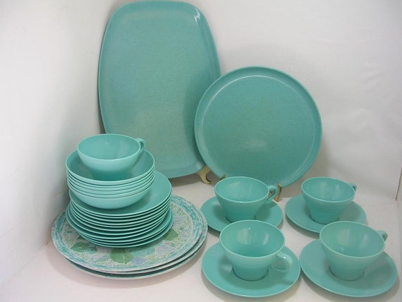 Aqua dish set Clearance