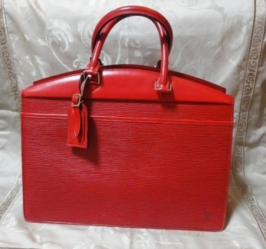 90s Vintage Louis Vuitton epi red bag Riviera. For mod style