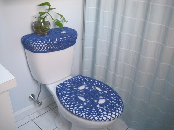 Items similar to Set of 2 Crochet Covers for Toilet Seat ...