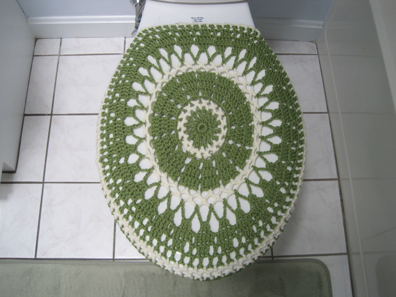 Crochet toilet seat cover or crochet toilet tank lid cover