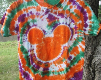 Popular items for mickey tie dye on Etsy