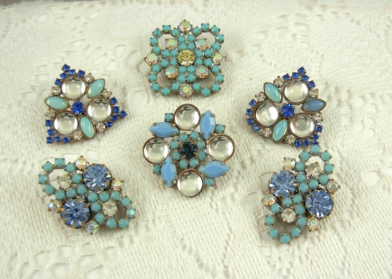 Items similar to Turquoise Rhinestone Buttons...Glass Rhinestone...Claw ...