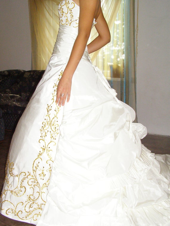 Silk Taffeta Wedding Dress 5