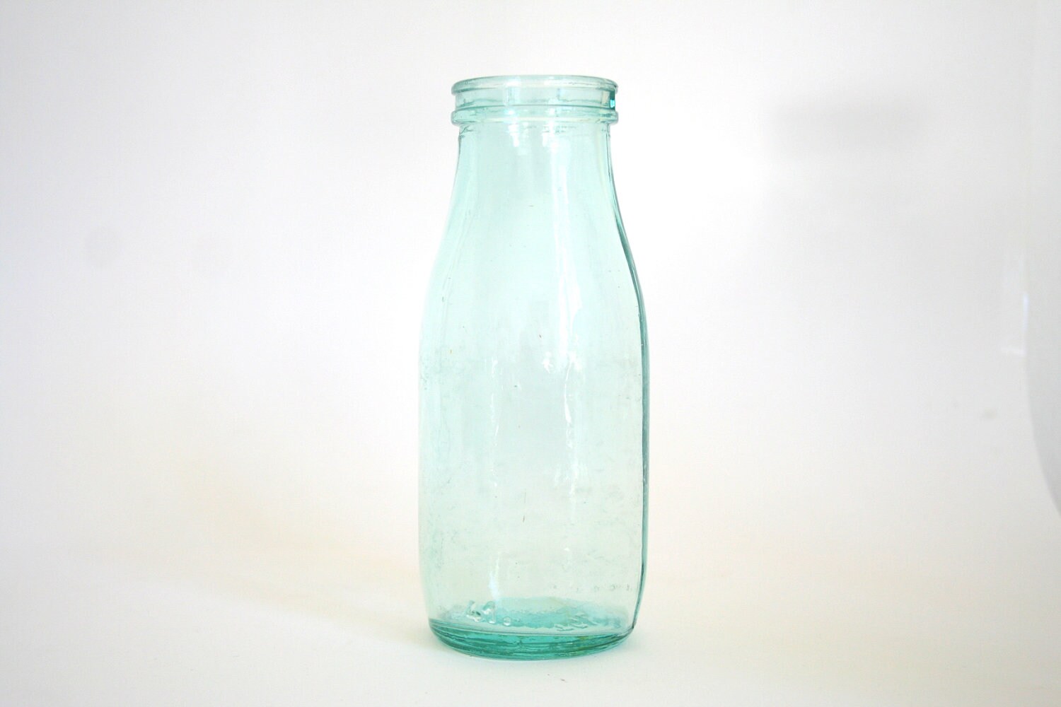 LOVELY Vintage glass milk bottle vases