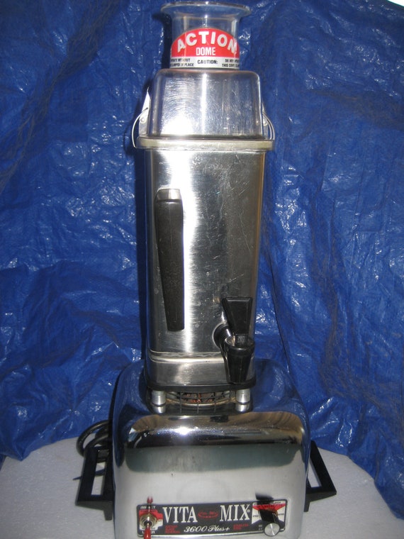 VitaMix Professional Nutrient Blender 3600 Plus. Model 479043A