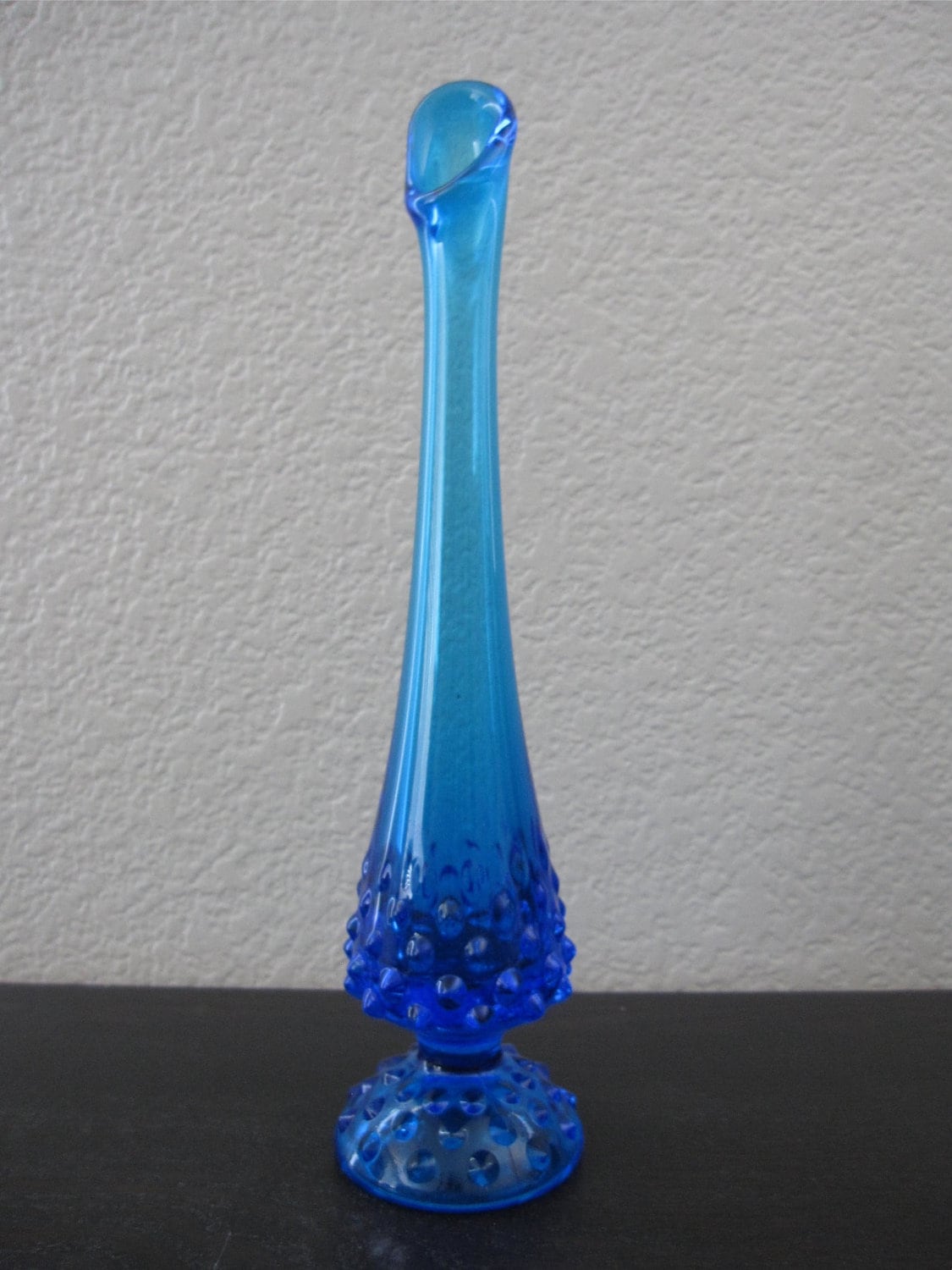 Vintage Fenton Opalescent Blue Hobnail Glass Bud Vase