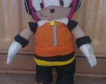 sonic the hedgehog charmy bee plush