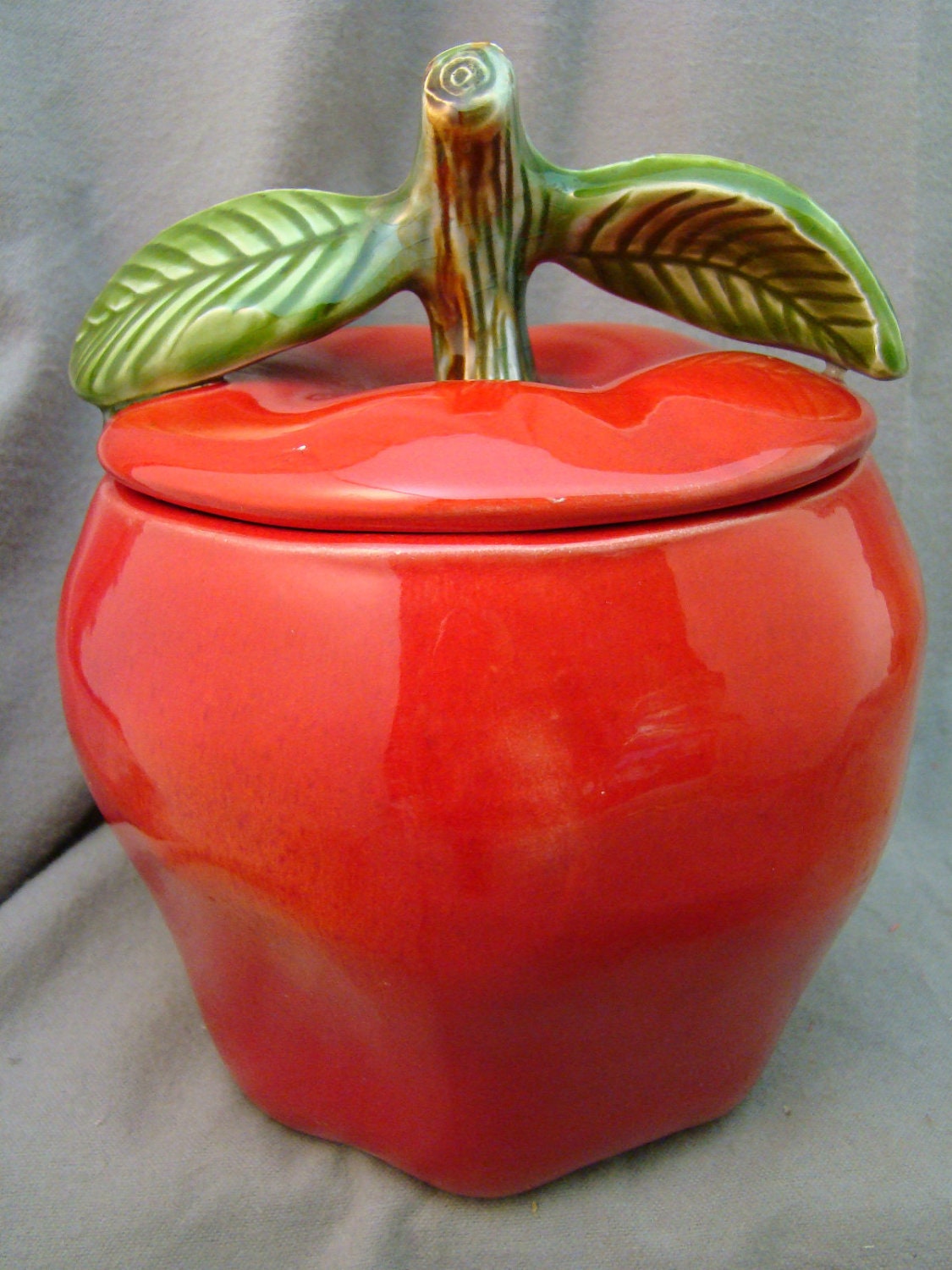 Red Ceramic APPLE Canister COOKIE JAR California Originals