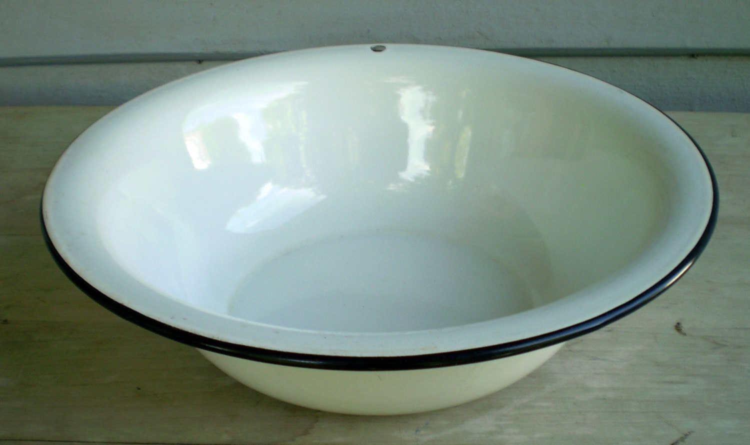 Large Vintage Enamelware Basin Bowl White 12 Across x