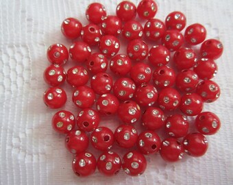 25 Red & Silver Polka Dotted Etched Round Acrylic Beads 8mm